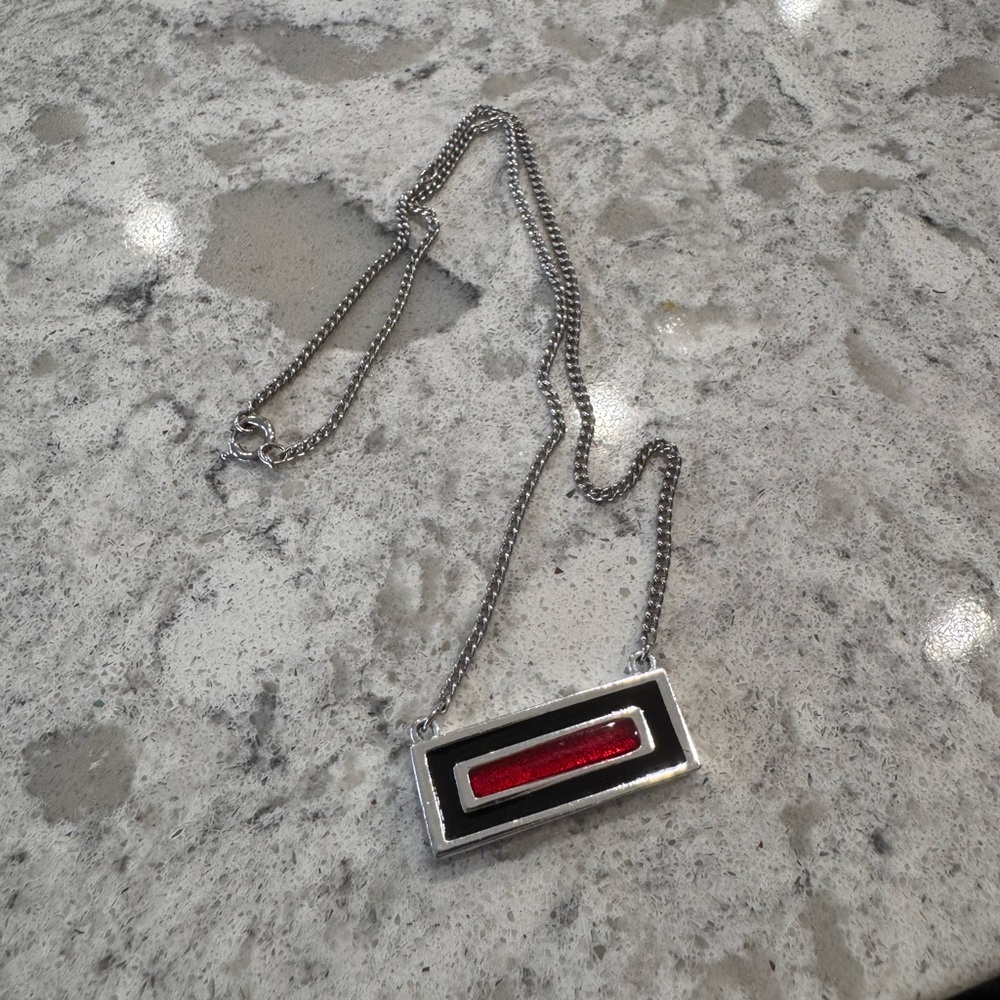 Sarah Coventry necklace